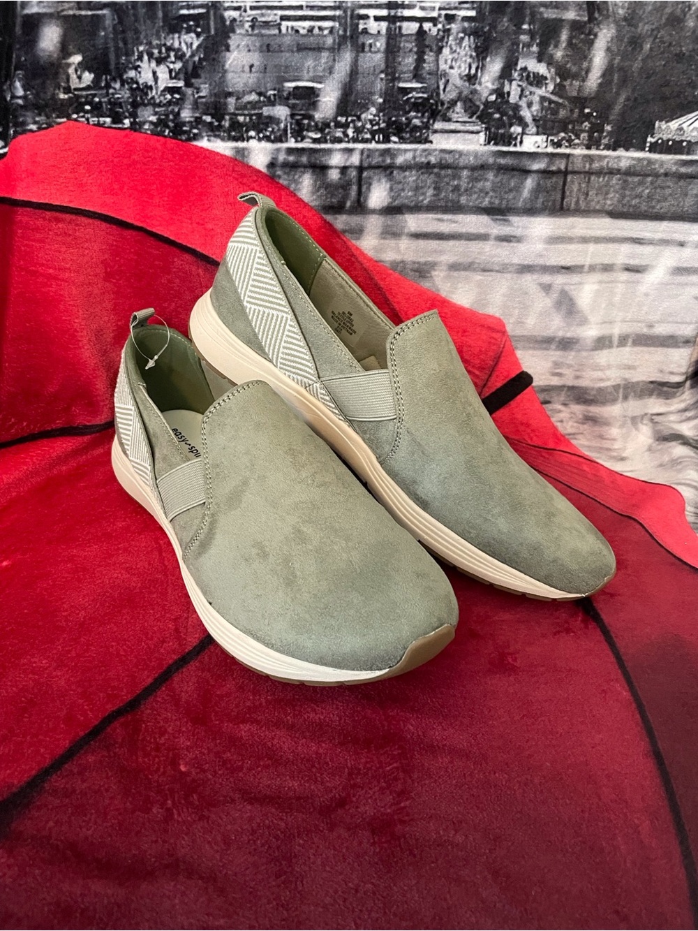 Women’s Easy Spirit Olive Green Slip-On Loafers